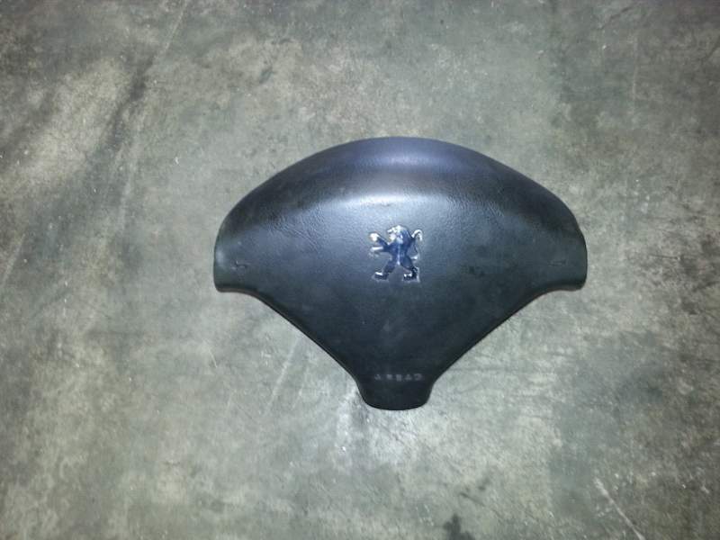 Airbag volante usato peugeot 307 CC 1.6 2005