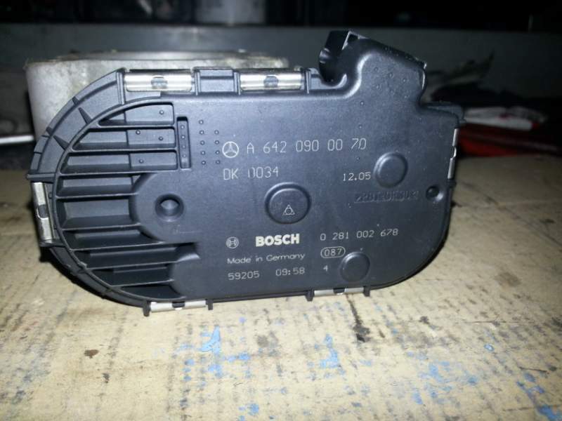 Corpo farfallato M.B. MA 320 CDI BOSCH 0281002678