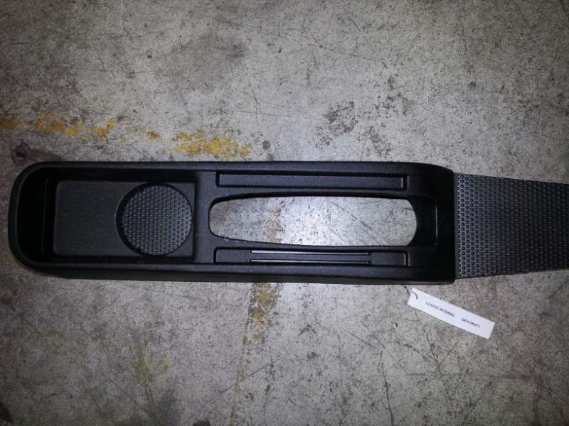 Plastica tunnel centrale Fiat grande punto evo 2014