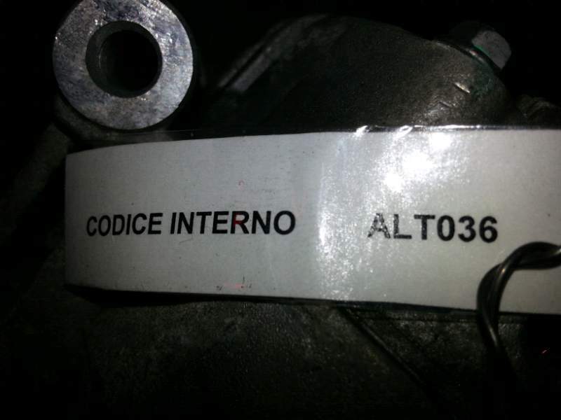 Alternatore usato per MB viano 220 cdi del 2007