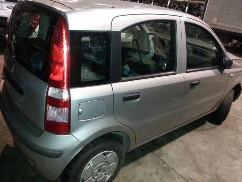 Fiat panda 1.2 benz del 2007 demolita per ricambi