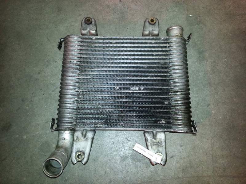 Radiatore intercooler usato Kia carnival 2.9 crd