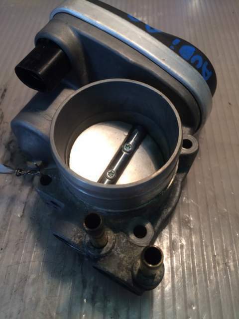 Corpo farfallato Audi A3 2.0 FSI VDO 06F133062