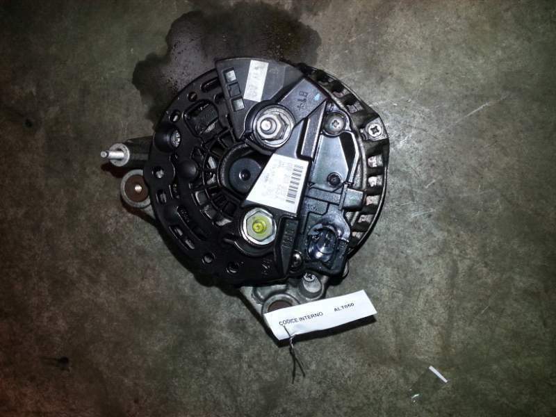 Alternatore usato per Audi A3 2.0 FSI benz del 2007