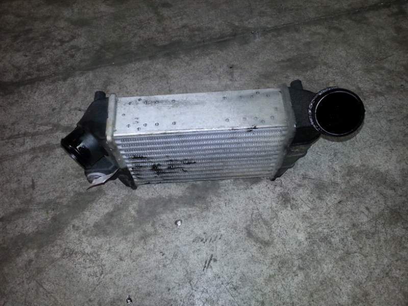 Radiatore intercooler per Alfa romeo 147 1.9 jtd del 2000