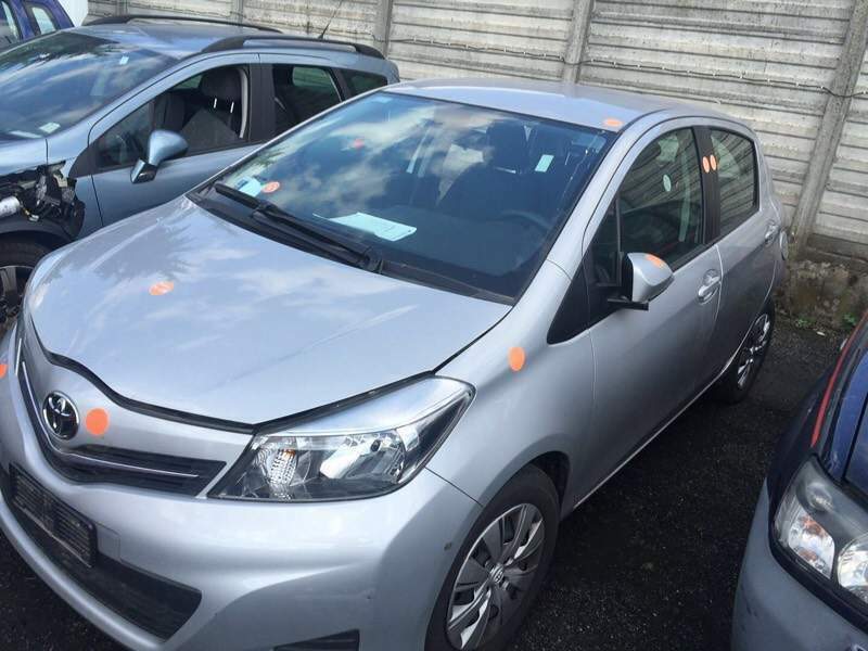 Toyota Yaris 2012 per ricambi