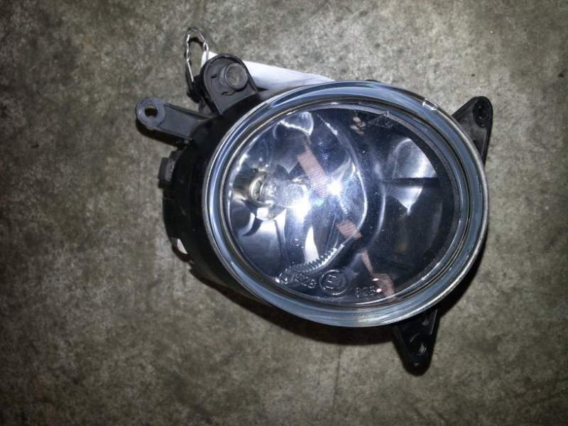 Faro fendinebbia ant dx Mitsubishi Colt 1.3 Benz Cz3 del 2008