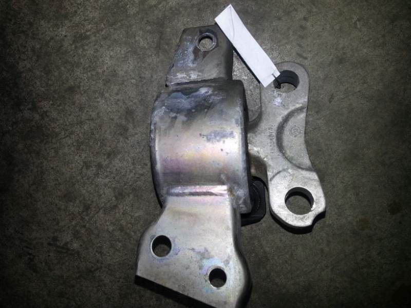 Supporto motore dx per opel corsa 1.2 benz del 2009