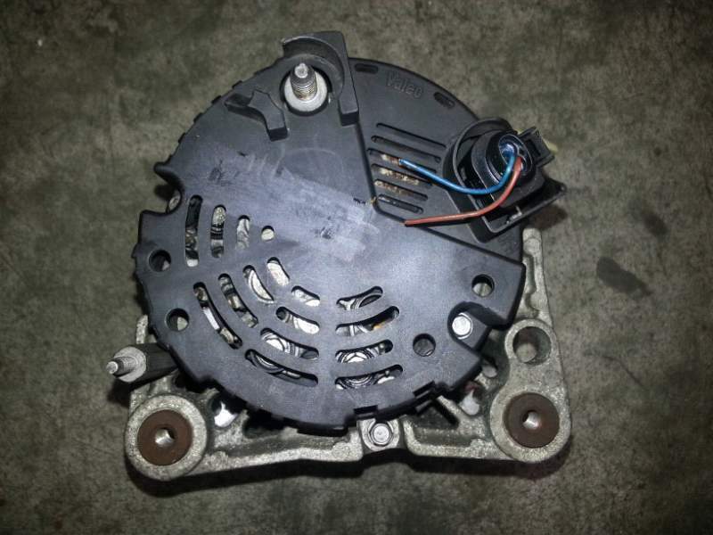 Alternatore usato Skoda octavia 1.9 tdi del 2008 - 2542245G