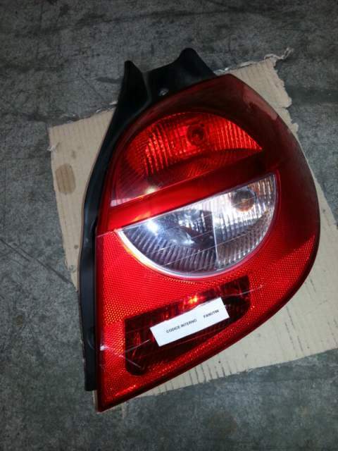 Fanale post dx per Renault Clio 12 benz 16v del 2008