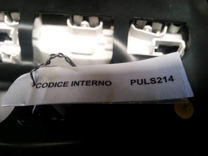 Plafoniera luci interna Peugeot 208 1.6 hdi 2014