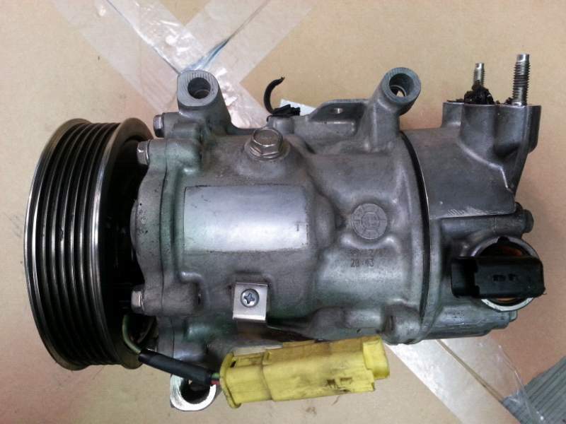 Compressore clima usato Peugeot 208 1.6 hdi SD6CBDFE05