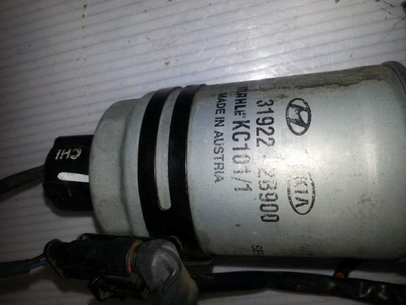 Portafiltro gasolio per kia sorento 2.5 crd 125 kw del 2008