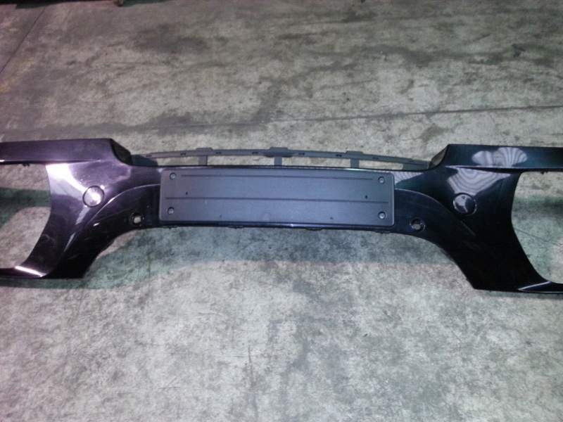 Paraurti anteriore nero BMW X6 del 2011