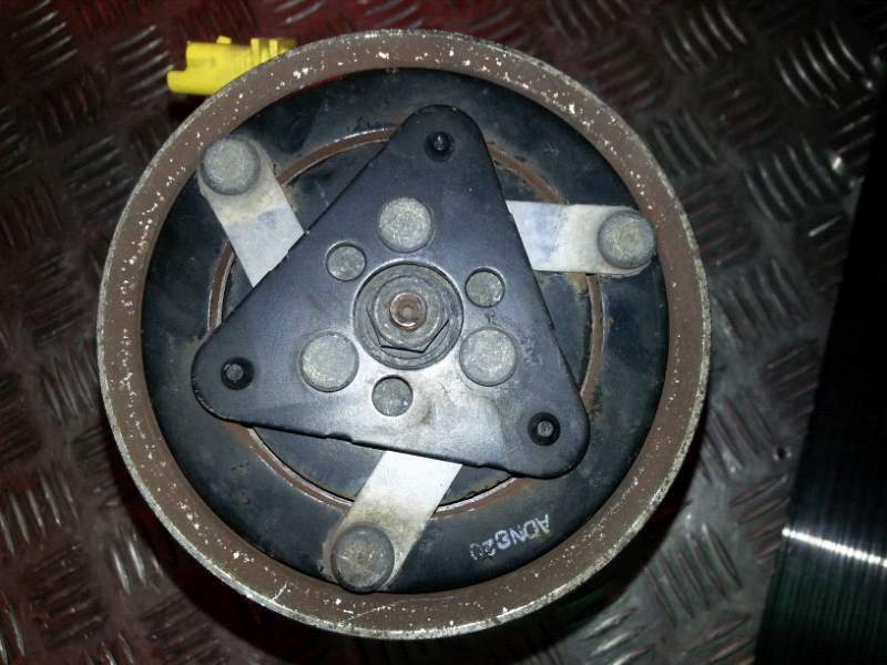 Compressore clima usato Peugeot 1.6 Hdi - 9651910980