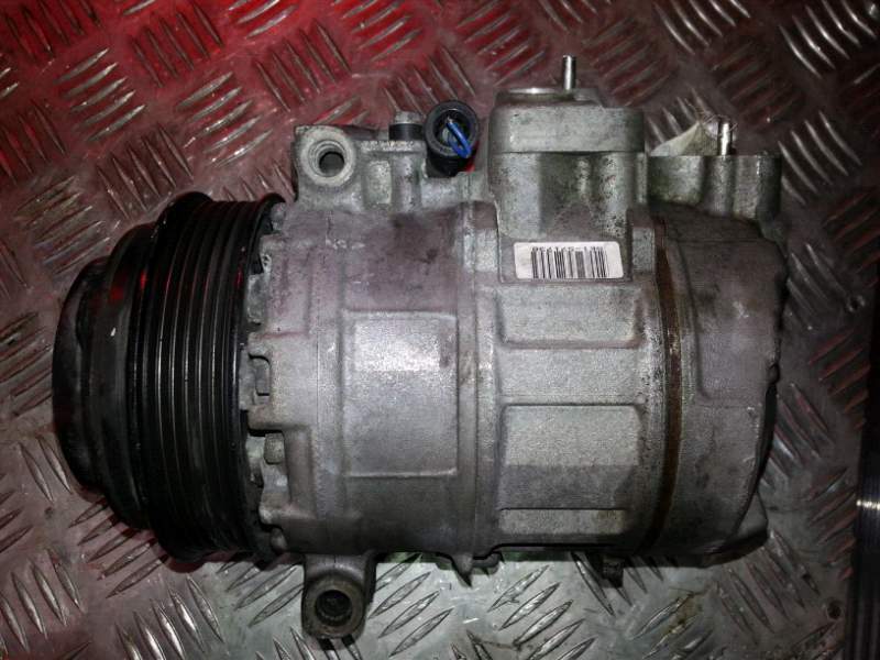 Compressore clima usato Mercedes Benz classe E 220 cdi