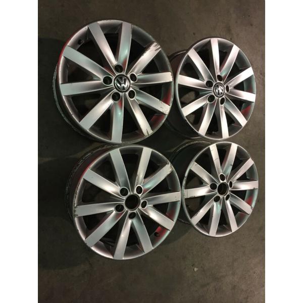 N^4 cerchi in lega originali 17&quot; Vw golf 6 2011