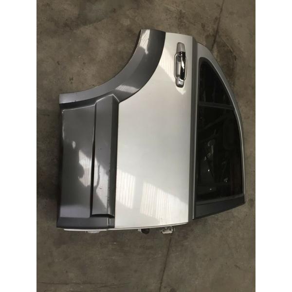 Portiera post dx usata Kia sorento 2.5 crd 2007 grigia