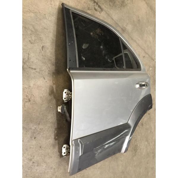 Portiera post sx usata Kia sorento 2.5 crd 2007 grigia