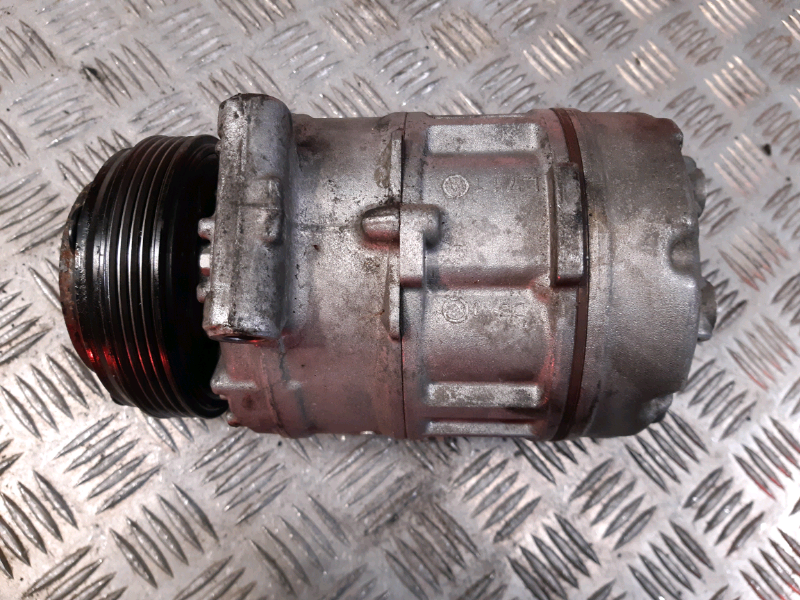 Compressore clima usato BMW serie 5 COMU299 447260-1570