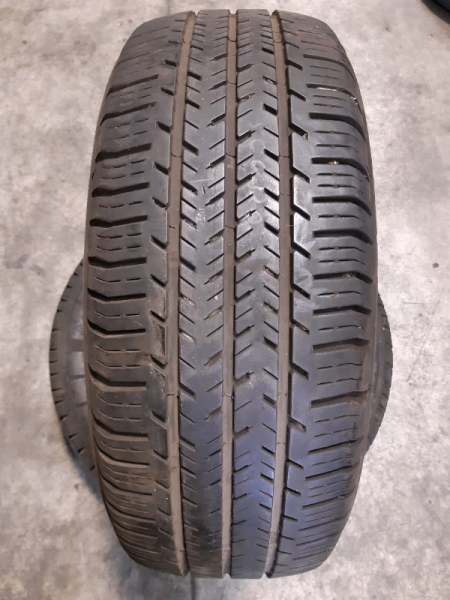 N.2 gomme da carico Michelin 215 65R15 96H GOMMUS163