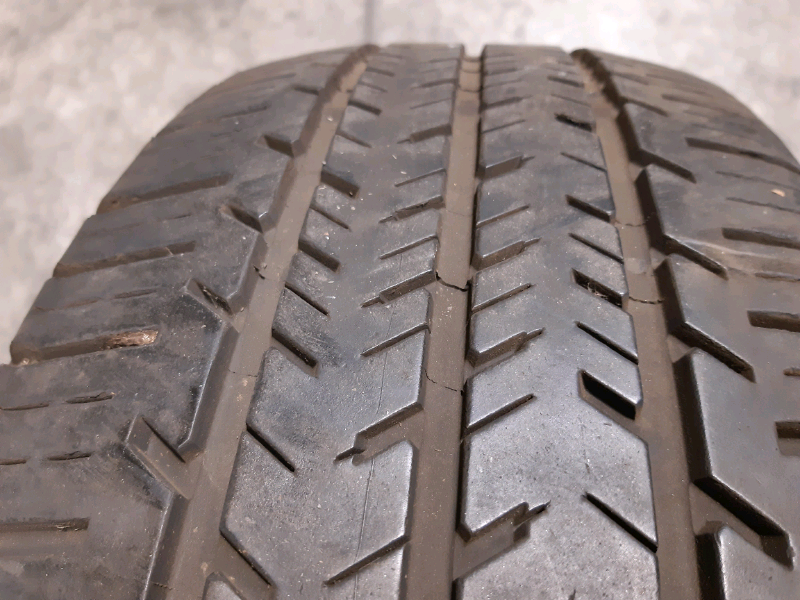 N.2 gomme da carico Michelin 215 65R15 96H GOMMUS163