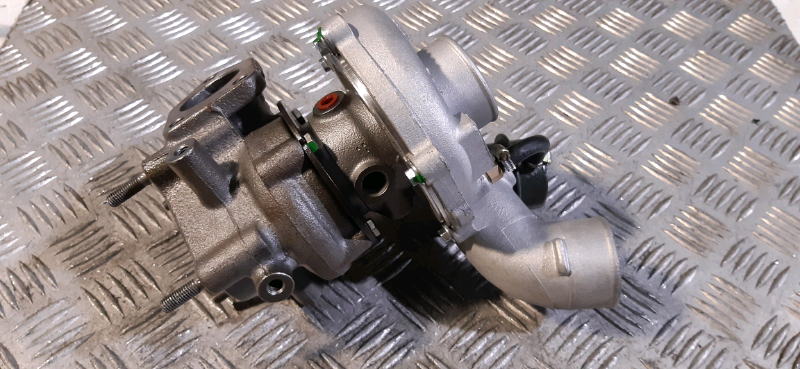 Turbina Kia sorento 2.5 crd REVISIONATA 733952-1