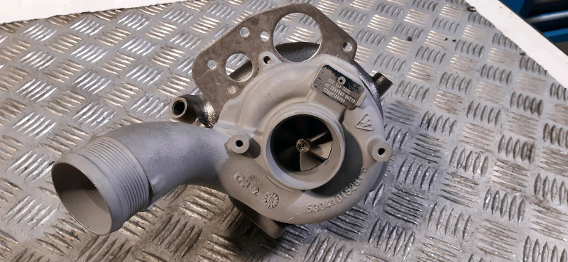 Turbina Audi A6 3.0 tdi REVISIONATA 059145702-S