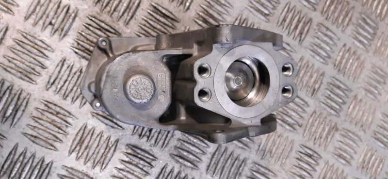 Valvola EGR VW Golf 6 2.0TDI 03L131501E CF374