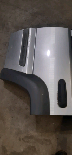 Portiera Post SX Jeep Cherokee 4X4 2.8CRD 2006 GRIGIO CHIARO