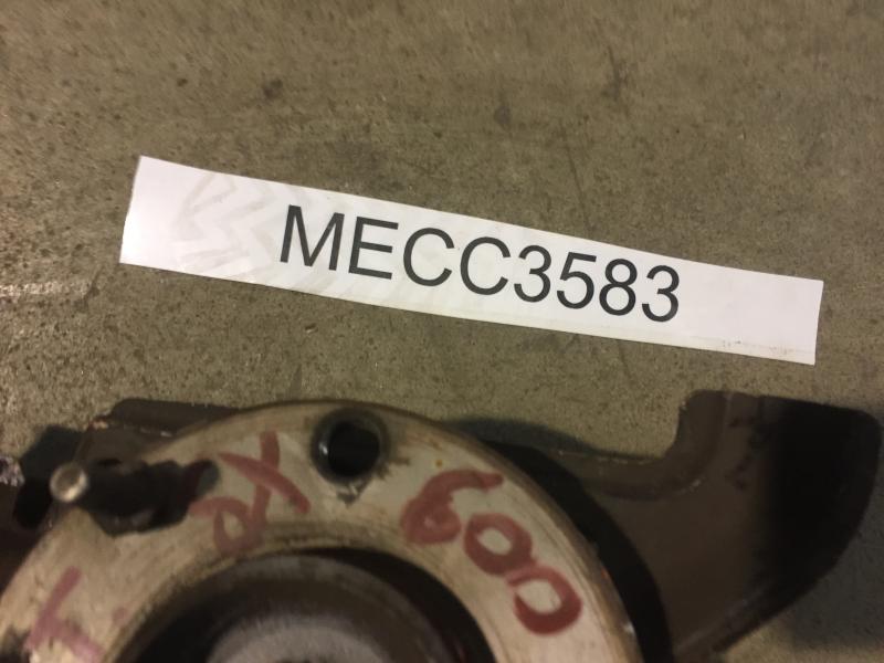 MOZZO ANTERIORE SINISTRO  FIAT 600 MECC5383