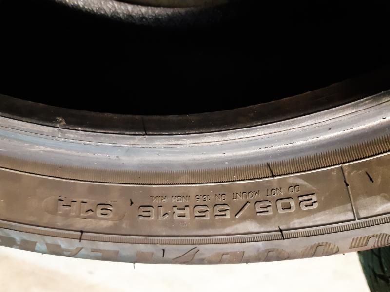 N.2 GOMME INVERNALI GOODYEAR 205 / 55 R16 DOT2921 GOMMUS312