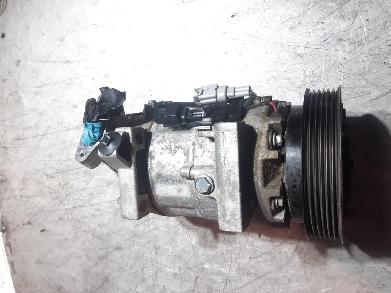 COMPRESSORE CLIMA RENAULT CLIO 1.5DCI 2017 K9K E6 926004990R COMU782