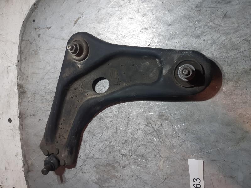 TRAPEZIO ANTERIORE SINISTRO PEUGEOT 207 1.4HDI 2007 MECC4463