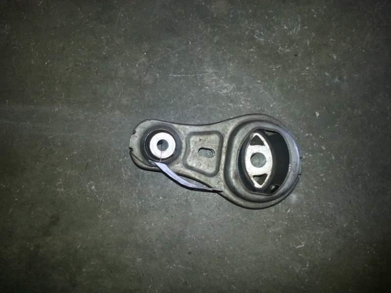 Supporto motore opel Vivaro 2.0 DCI