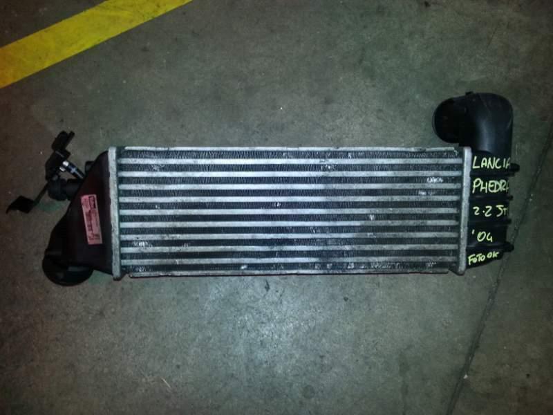 Radiatore intercooler usato Lancia phedra 2.2 jtd del 2004