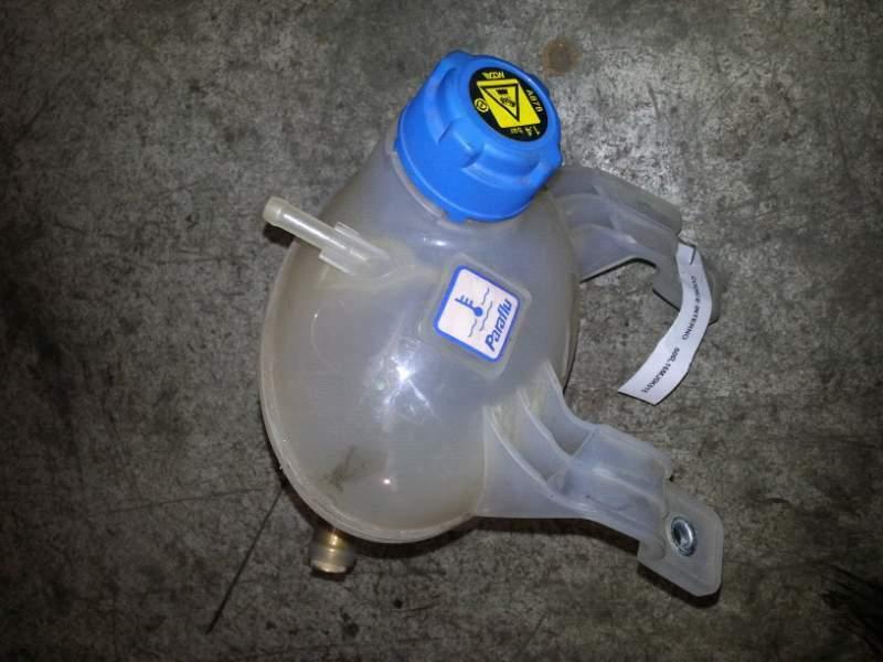 Vaschetta liquido radiatore per Fiat 500L 1.6 MJ del 2 015 km0