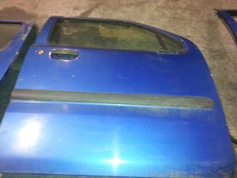 Portiera anteriore destra opel agila Blu 2002