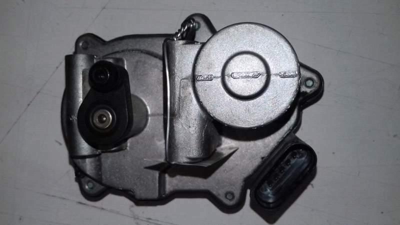 Corpo farfallato Audi A6 3.0 V6 TDI - 059129086L -