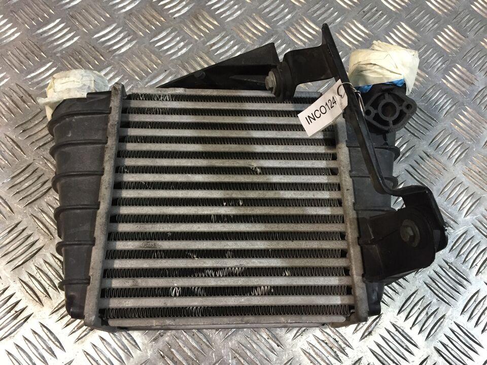 Radiatore intercooler Skoda roomster 1.9 tdi anno 2010 INCO124