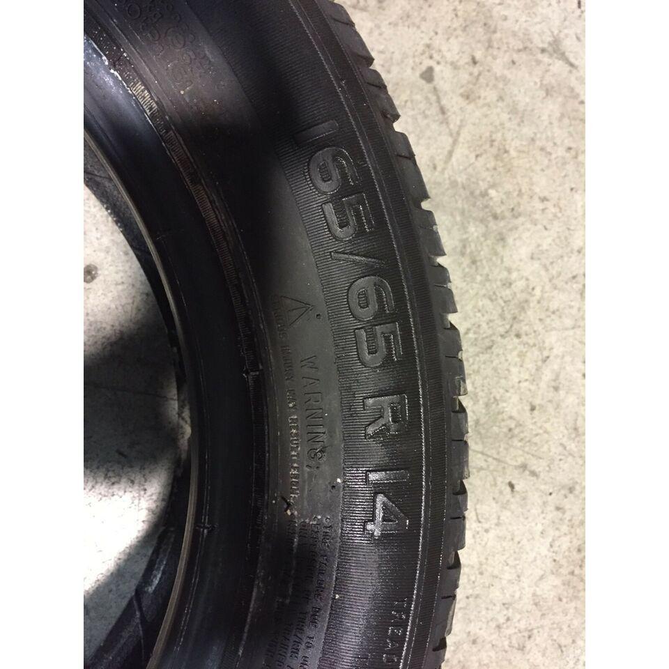 2 gomme estive 165 65R14 79T usate GOMMUS064