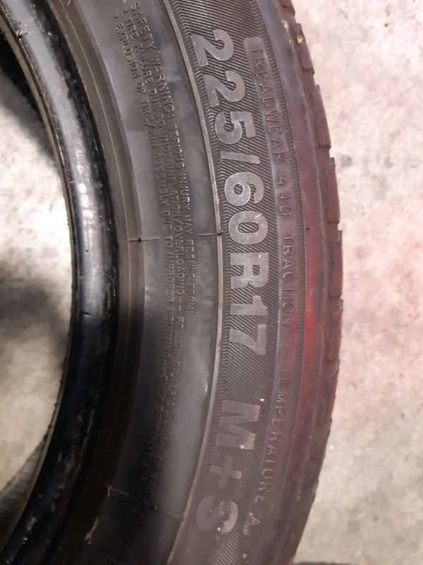 2 gomme invernali Hifly m+s 225 60R17 GOMMUS106