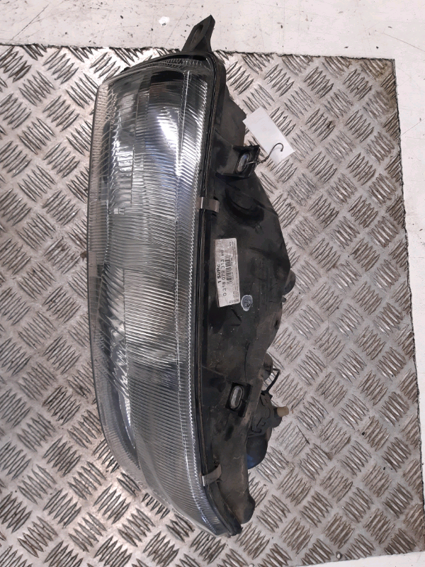 Faro ant sx Renault mascott 2.8dci 2003 FANU897 0318079313