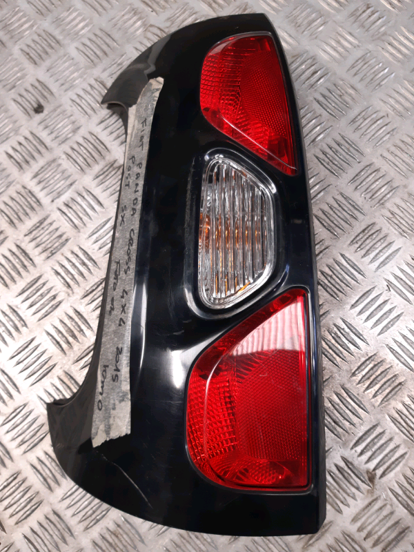 Fanale post sx Fiat panda 4x4 2015 km0 PD4X40K026