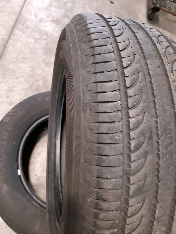 N.2 gomme Yokohama geolandar suv 235 60R16 104V GOMMUS118