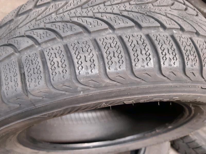 N.4 gomme m+s Nokian 195 60R15 88T GOMMUS131