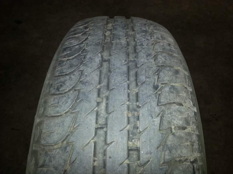 Vendo n&deg;2 gomme Kleber Dynaxer hp3 al50% 185/65R14 86T