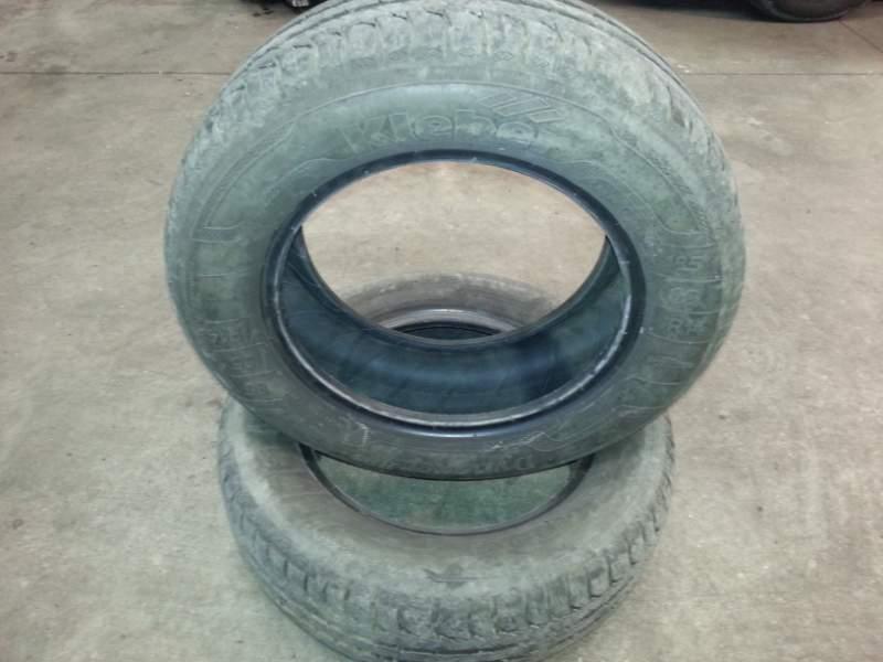 Vendo n&deg;2 gomme Kleber Dynaxer hp3 al50% 185/65R14 86T