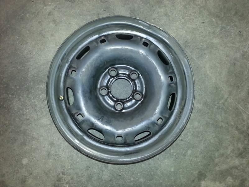 Vendo cerchio in ferro per seat/Vw/skoda R14 5fori