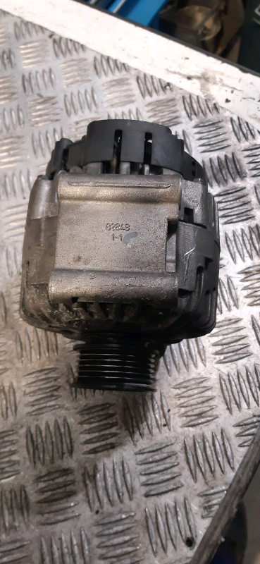 Alternatore Audi A4 1.8b BCB 06D903016 ALT698